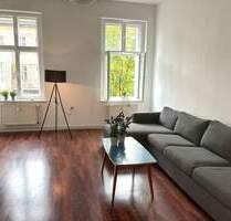 FREI GROSSZÜGIGE 3 ZIM.-WHG. MIT AUSBAUPOTIENTIAL U. WEITBLICK, UNWEIT BOXHAGENER PL. IN TOP WOHNLAGE - Berlin Friedrichshain