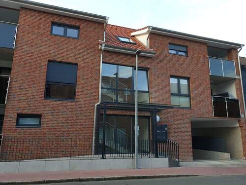 Bild 1 - Direkt im Zentrum! 3-Zimmer-Maisonette-Wohnung, 97 qm, Balkon, Keller, Tiefgarage uvm.