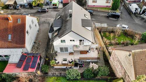 Außenansicht Drohne 9 - 6 Zimmer Einfamilienhaus zum Kaufen in Stutensee