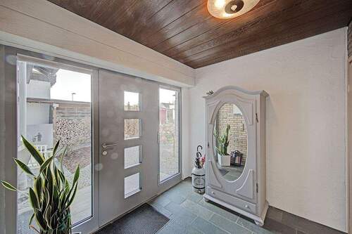 Eingangsbereich - 8 Zimmer Einfamilienhaus zum Kaufen in Schwerte