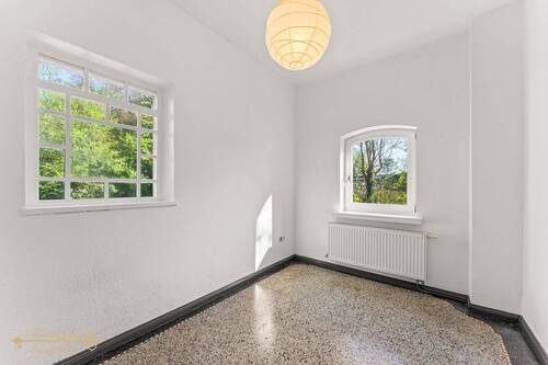 Zimmer 2 - 