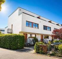 Architektonisches Wohnkonzept mit viel Licht, Raum und Privatsphäre in gefragter Lage - Oberursel
