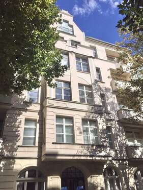 Hausansicht - Tolles Dachgeschoss mit Terrasse und Aufzug in begehrter City Lage