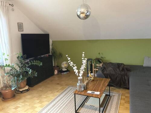 Wohnzimmer - 2 Zimmer Etagenwohnung in Bad Kissingen