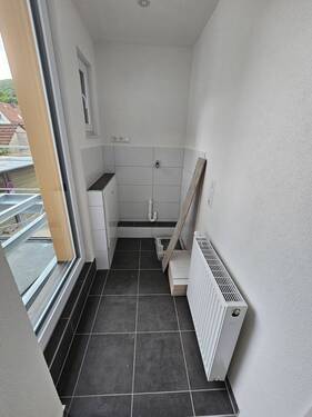 Wama Platz u. Balkontür.jpg - 