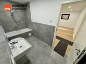 Bad mit Wanne Souterrain. - 