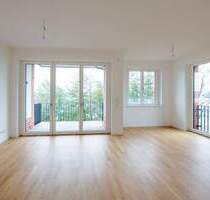 Wohnen direkt am Wasser: Lichtdurchflutete 3-Zimmer-Neubau-Wohnung mit Süd-Loggia & Aufzug - Berlin Spandau