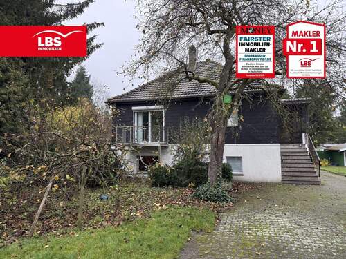 Vorderansicht - Baugrundstück mit Altbestand! - 145.000,00&nbsp;EUR Kaufpreis, ca.&nbsp; 0,00&nbsp;m&sup2;