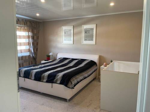 Schlafzimmer.jpeg - 