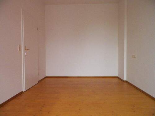 Schlafzimmer - Etagenwohnung mit 67,60 m&sup2; in Zwickau zur Miete