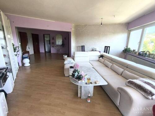 Wohnzimmer - 3 Zimmer Etagenwohnung zum Kaufen in Plüderhausen