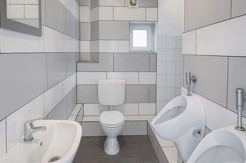 WC - Büro mit 70,00 m² in Offenbach am Main zur Miete