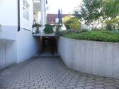 Zufahrt zur Tiefgarage - 