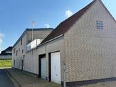 Ansicht - 6 Zimmer Mehrfamilienhaus, Wohnhaus zum Kaufen in Brake