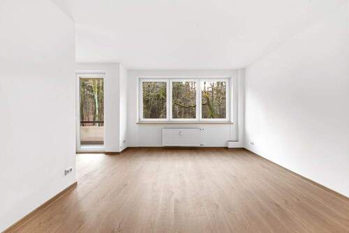 Wohnzimmer - 2 Zimmer Etagenwohnung in Ahrensburg