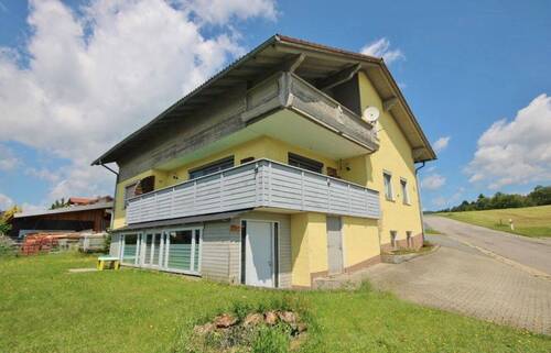 Hausansicht - 9 Zimmer Einfamilienhaus zum Kaufen in Neuschönau