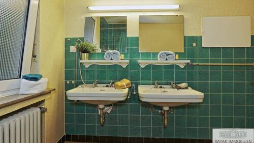 Doppelwaschtisch EG - 