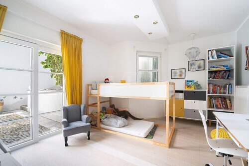 Schlafzimmer Untergeschoss - 