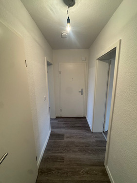 Diele - 3 Zimmer Etagenwohnung in Duisburg