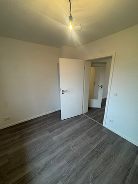 Arbeitszimmer hinten - 