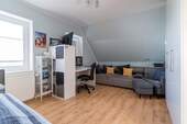 Zimmer 3 - 