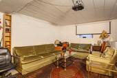 Clubzimmer KG. - 