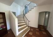 Treppe ins Obergeschoss - 