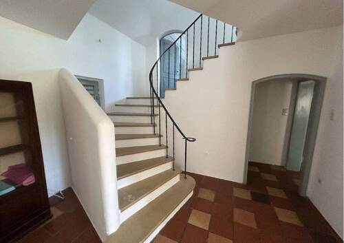 Treppe ins Obergeschoss - 