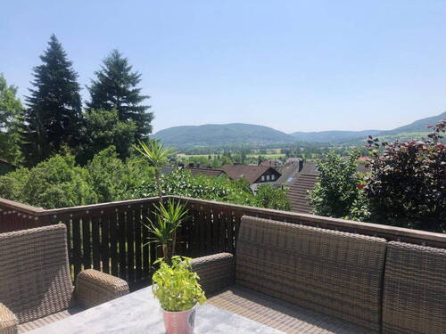 Unverbaubarer Weitblick - Traumblick und Toplage: DHH zum Kauf in Hersbruck