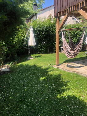 oberer Garten mit Terrasse - 