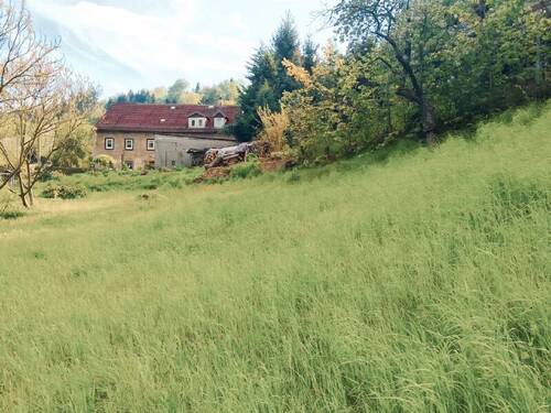 Nachbarbebauung - Grundstück in Tharandt zum Kaufen