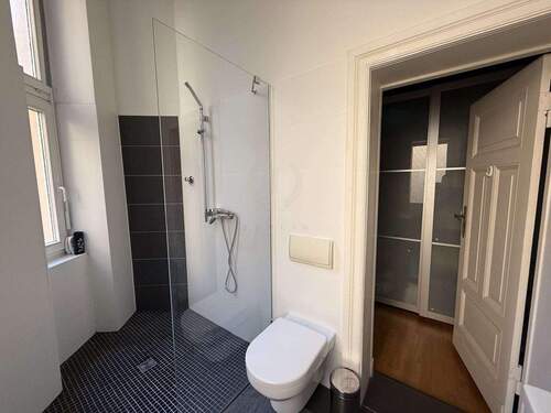 Bad - Etagenwohnung mit 67,00 m&sup2; in Berlin zum Kaufen