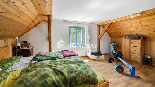 1. OG Schlafzimmer 1 - 