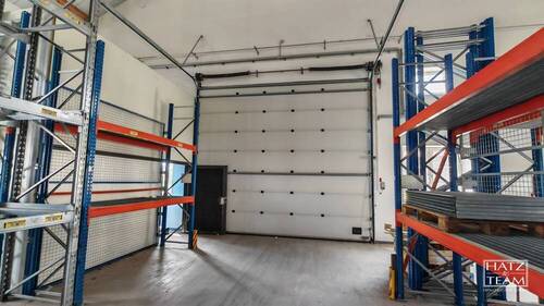 Lager- und Produktionshalle - 