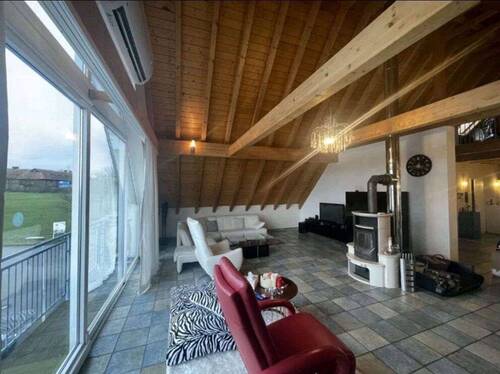 Wohnzimmer - 5 Zimmer Etagenwohnung in Wiesloch