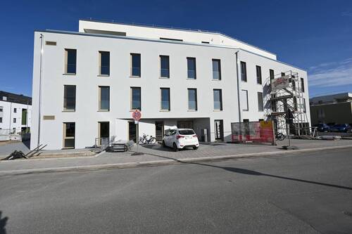 Gewerbe Haus D - 