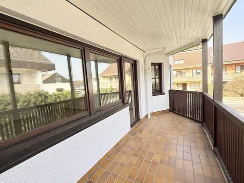 Gr. überdacher Balkon2 - Etagenwohnung mit 98,60 m&sup2; in Stutensee zum Kaufen
