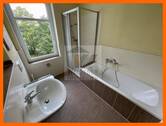 Bad - Hochwertig sanierte und moderne 2 Zimmerwohnung mit Wanne und Dusche!