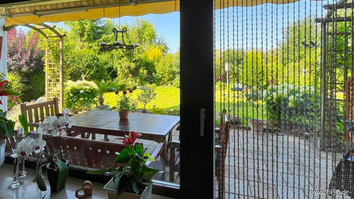 EG, Wohnzimmer Gartenblick - 