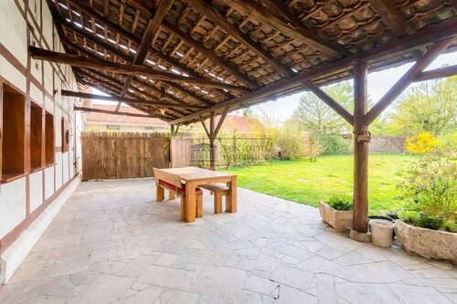 Terrasse mit Garten - 