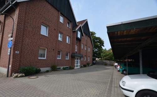 Parkplatz-Carport.jpg - 