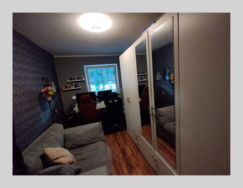 Büro / Kinderzimmer - 