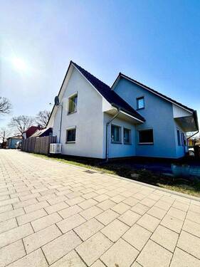 Bild 2 - 4 Zimmer Einfamilienhaus zum Kaufen in Wustrow