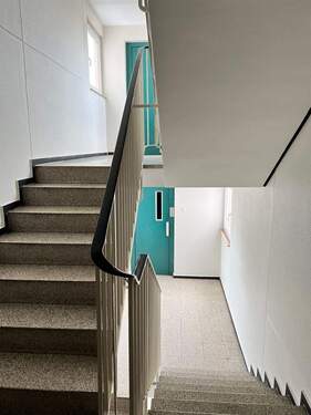 Treppenhaus Aufzug - 