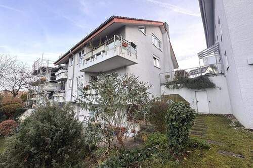 Ansicht von Westen - 2 Zimmer Etagenwohnung zum Kaufen in Stuttgart