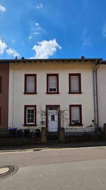 bcf63118-70ac-4037-858c-8963b2160a50.jpg - Wohnhaus mit Garten - 189.000,00&nbsp;EUR Kaufpreis,