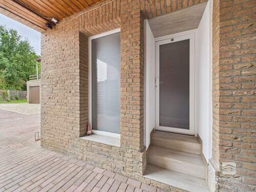 WE2: Wohnungseingang - 