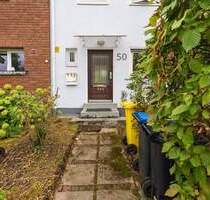 Harmonisches Wohnen: Gepflegtes Reihenmittelhaus mit komfortablen Garten in ruhiger Lage - Düsseldorf Benrath