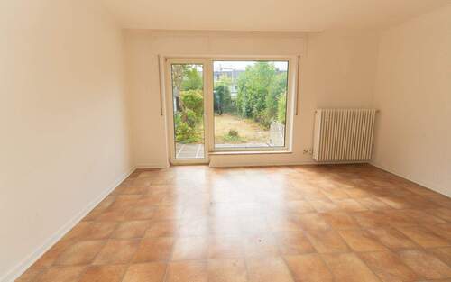 Wohn/Esszimmer - 5 Zimmer Reihenmittelhaus in Düsseldorf Benrath