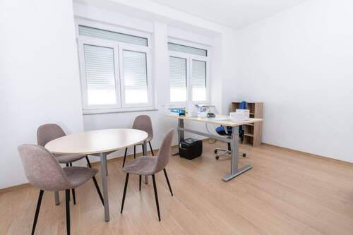 Schlafzimmer (1)_resized.jpg - Terrassenwohnung mit 74,00 m&sup2; in Merzig zum Kaufen